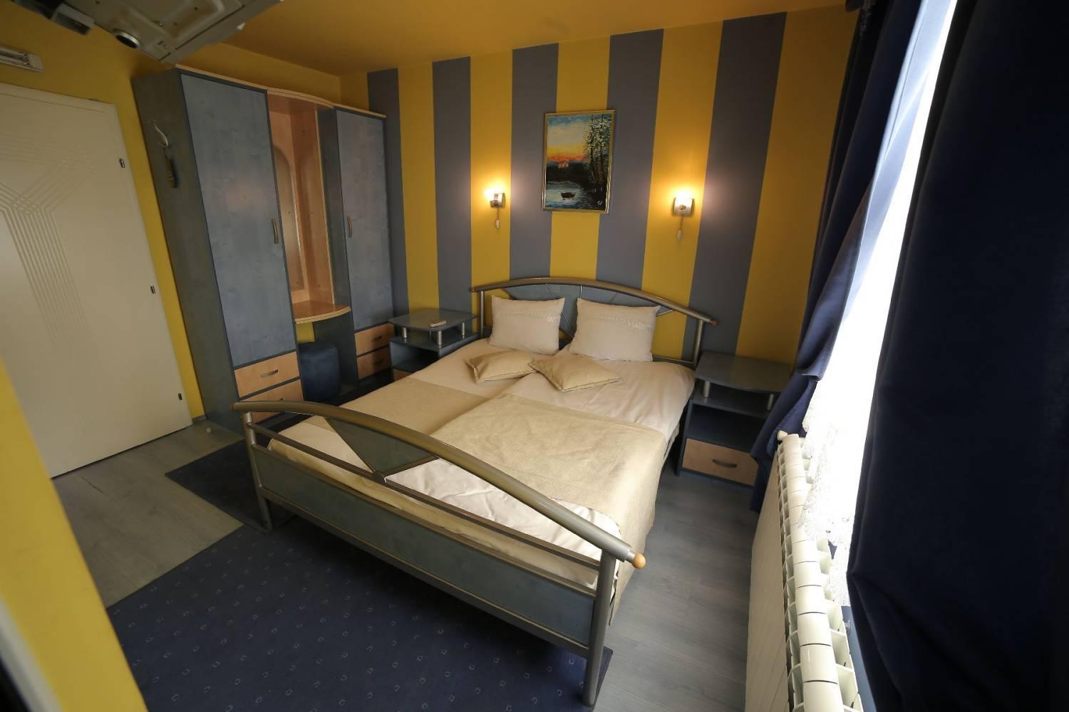 Hotel Zeneva Крагуевац Экстерьер фото