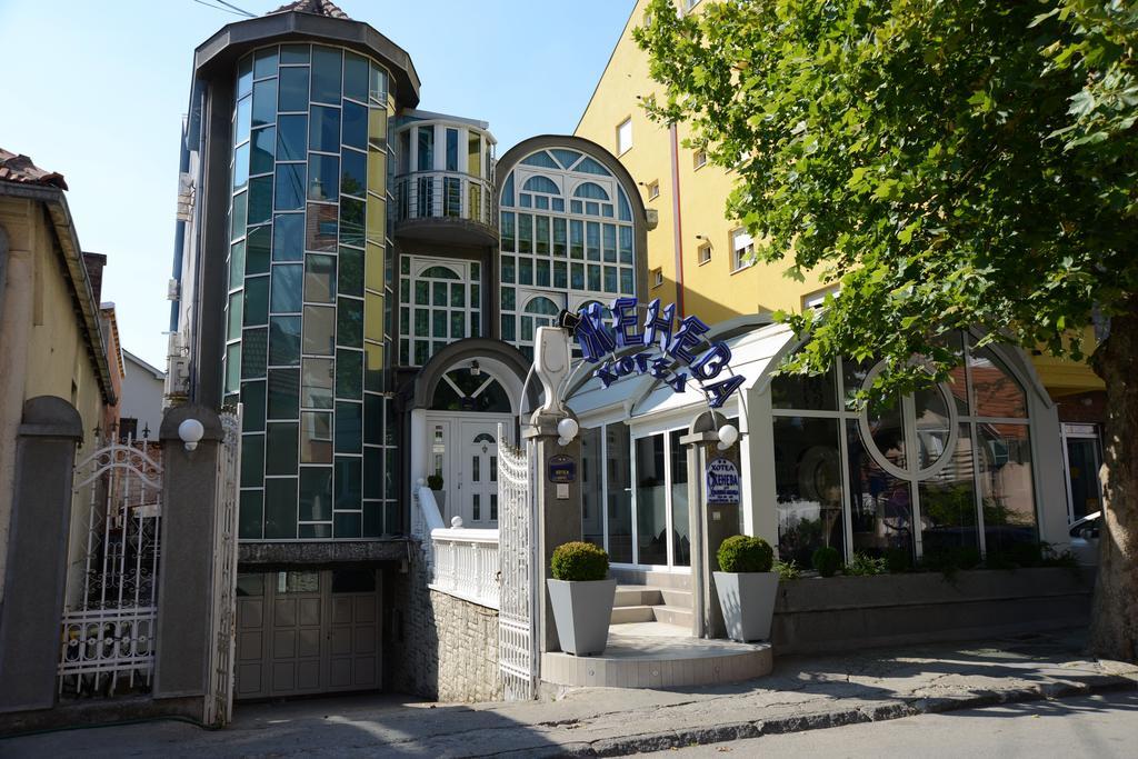 Hotel Zeneva Крагуевац Экстерьер фото